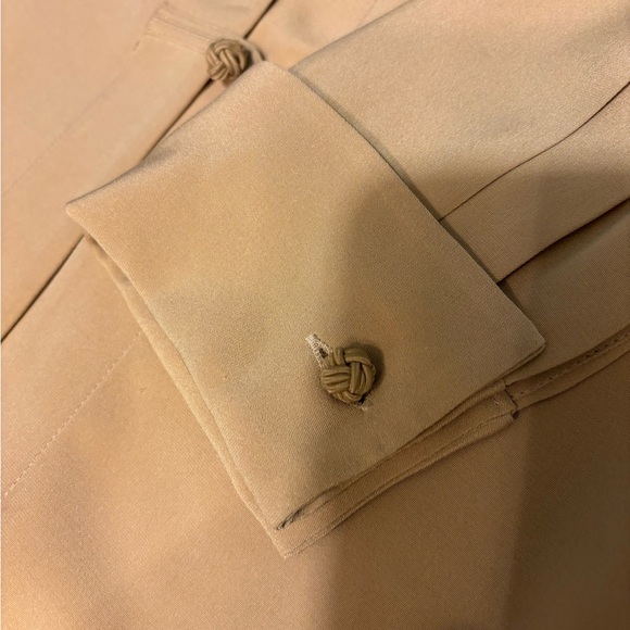 Beautiful silk top - Picture 13 of 16